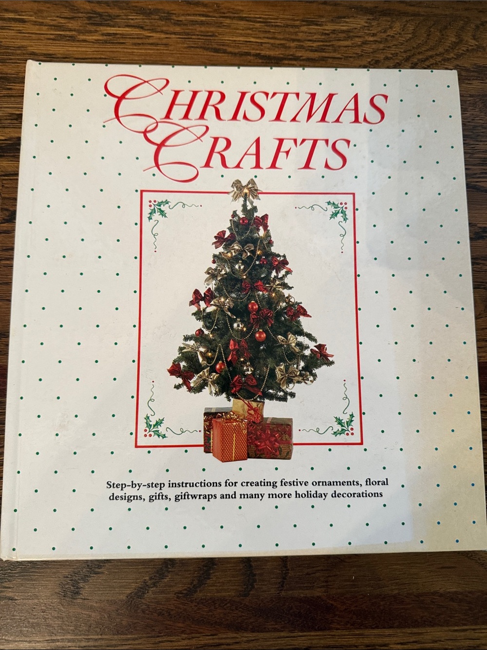 Vintage Christmas Crafts Book - White Cover with Red Accents